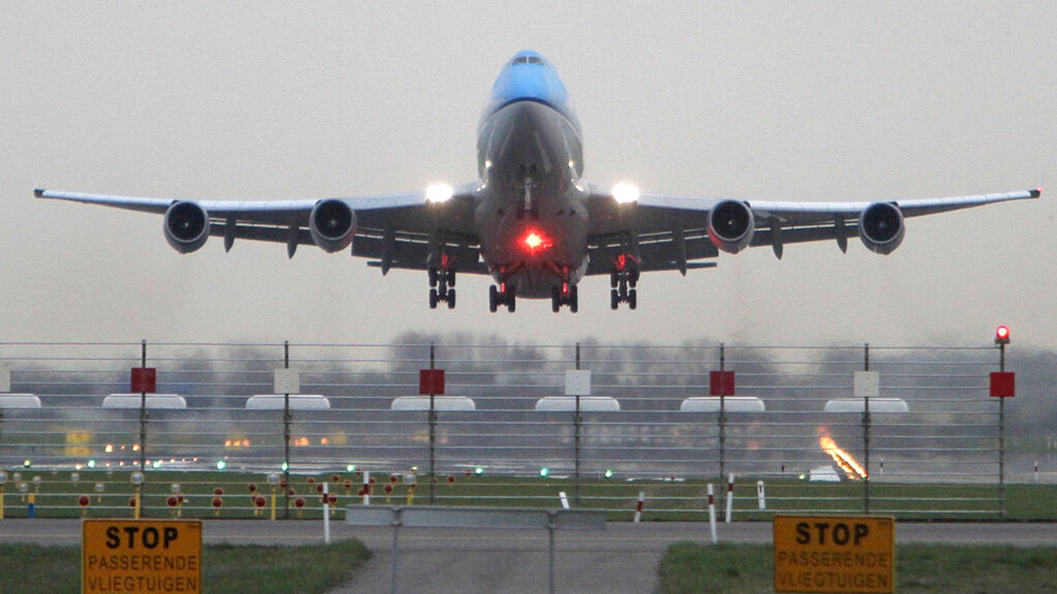 Amsterdam Schiphol Havalimanı