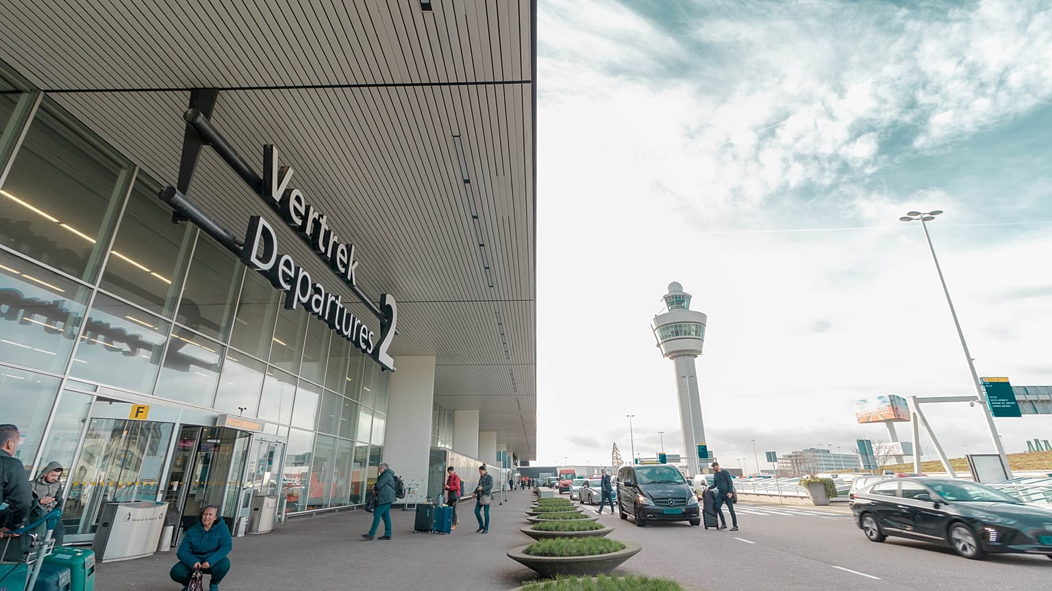Der Flughafen räumt ein, dass die Entscheidung zu einer Verteuerung der Ferien führen könnte.  