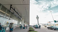 Der Flughafen räumt ein, dass die Entscheidung zu einer Verteuerung der Ferien führen könnte.  