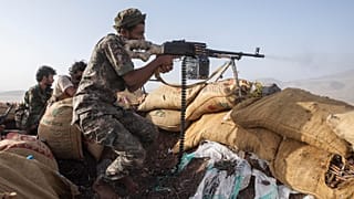 صورة أرشيفية للقوات المتحاربة في اليمن