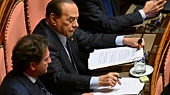  İtalya eski Başbakanı Sivio Berlusconi 