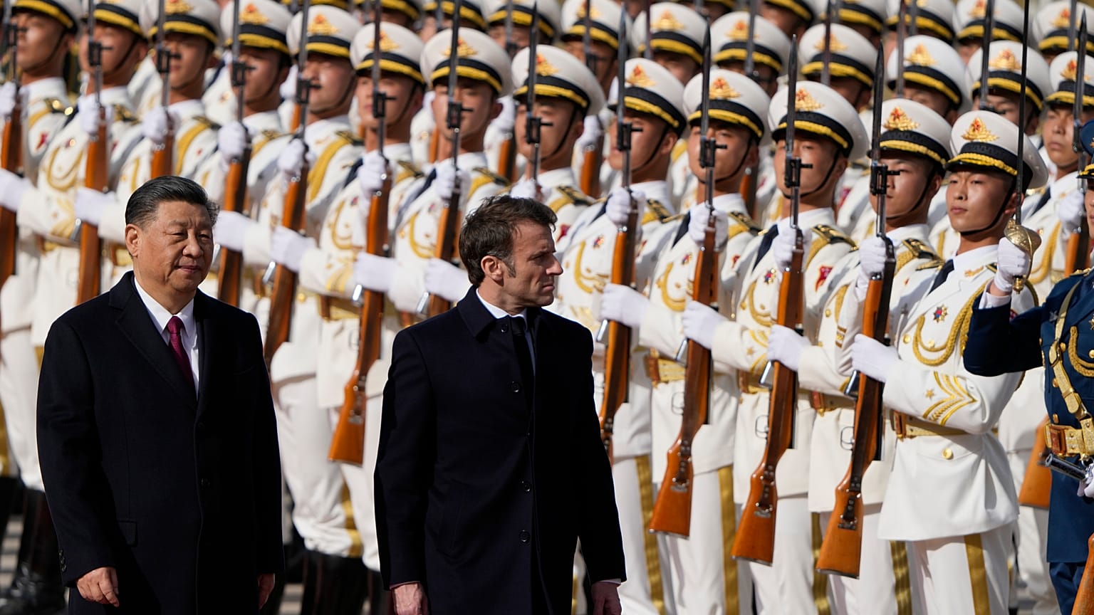 Emmanuel Macron und Xi Jinping in Peking am 6. April 2023