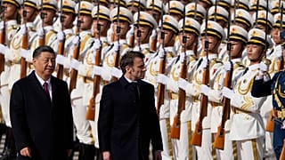 Emmanuel Macron und Xi Jinping in Peking am 6. April 2023