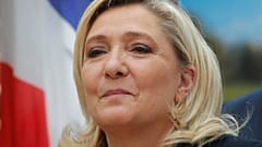 زعيمة اليمين المتطرف في فرنسا مارين لوبن 