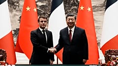 Fransa Cumhurbaşkanı Macron, Şi Cinping ile bir araya geldi