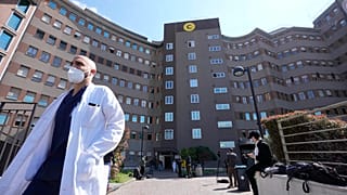 Das Krankenhaus San Raffaele in Mailand, 5. April 2023. Ex-Ministerpräsident Silvio Berlusconi wurde hier eingeliefert