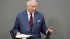 III. Károly beszédet mond Németországban, a Bundestagban 2023. március 30-án