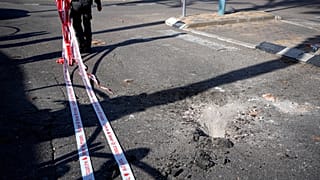 Κρατήρας από ρουκέτα στο Σλόμι του βόρειου Ισραήλ