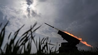 قاذفة الصواريخ بي أم 21 غراد