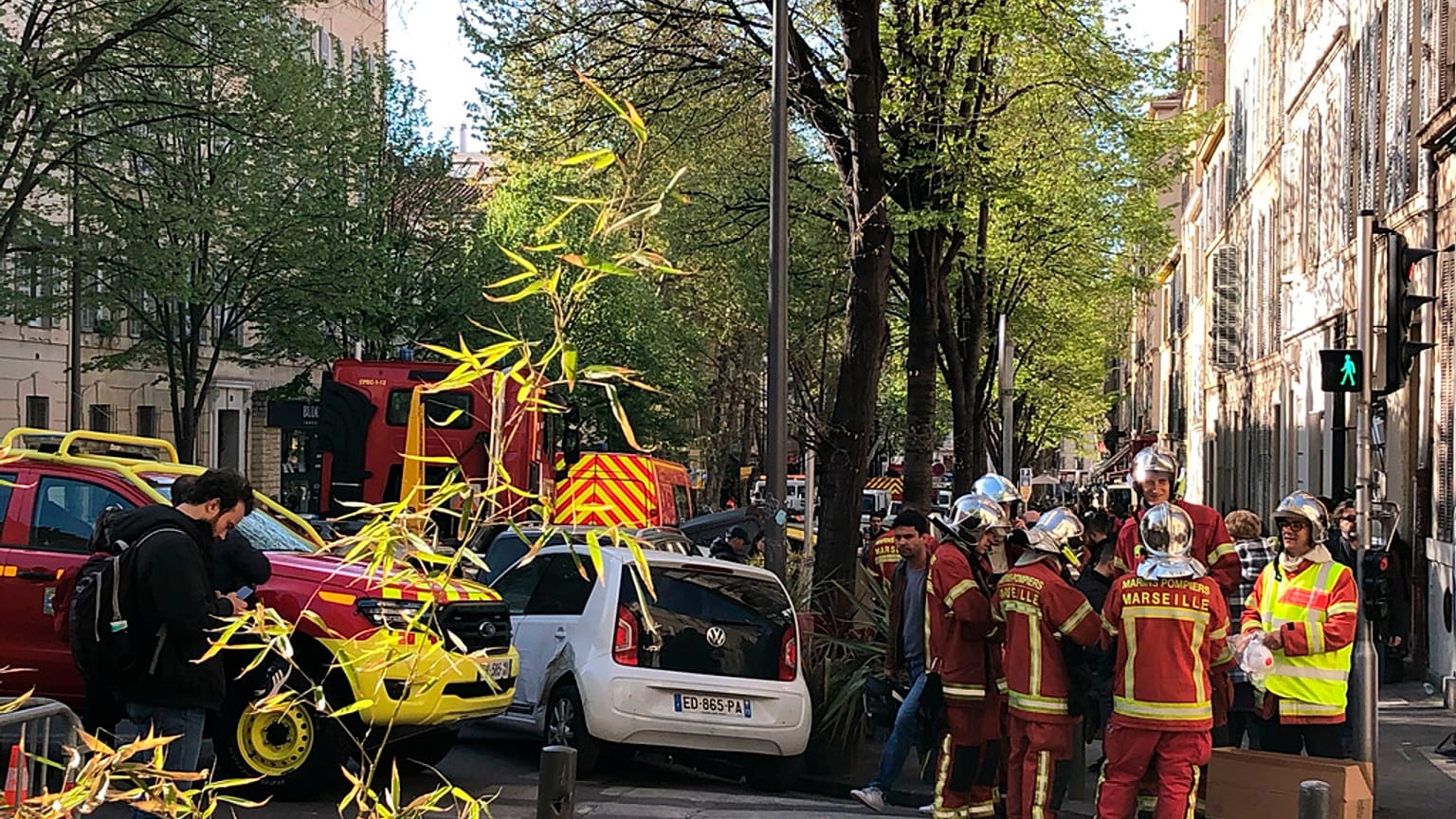Tűzoltók az oltás után