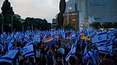 Israelis protest