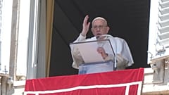 Papst Franziskus bei seiner Rede am Ostermontag