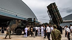 Japon Öz Savunma Kuvvetleri'ne ait Tip-12 karadan gemiye füze fırlatma ünitesi