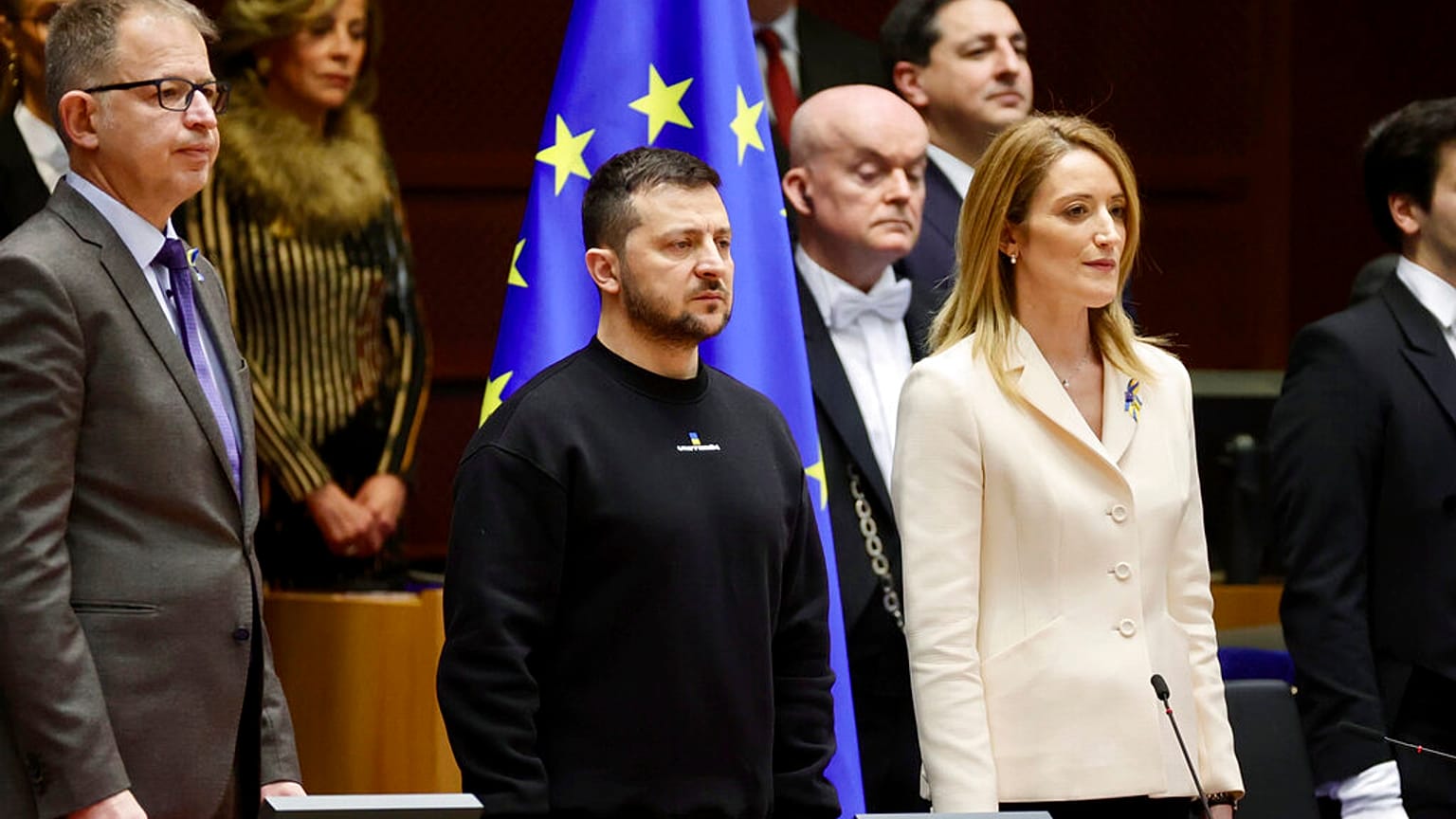 Volodymyr Zelenskyy and Roberta Metsola.  Feb. 9, 2023