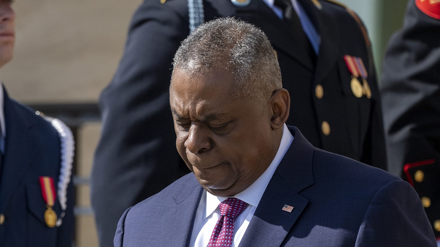 Il segretario alla Difesa degli Stati Uniti Lloyd Austin