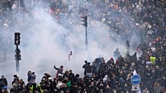 Pension Demos
