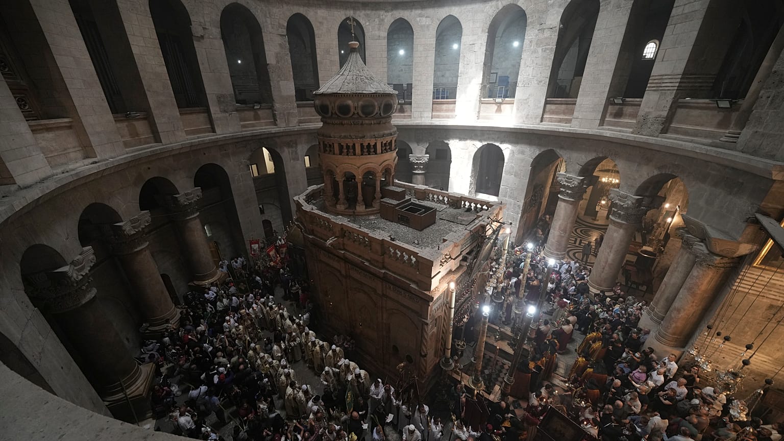 كنيسة القيامة في القدس المحتلة 