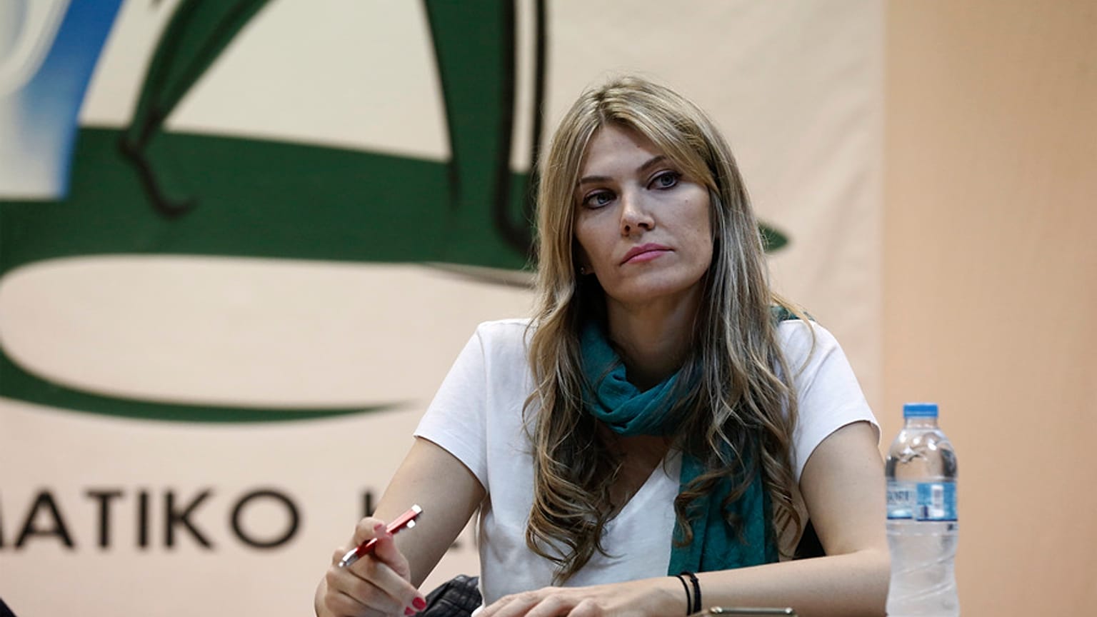 A última a ser libertada será a eurodeputada grega Eva Kaili, detida desde 9 de dezembro