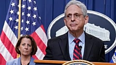 El fiscal general Merrick Garland  