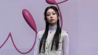 A Dél-Koreában híres fiatalok egyike See Ji-soo, aki egy K-pop együttes tagja