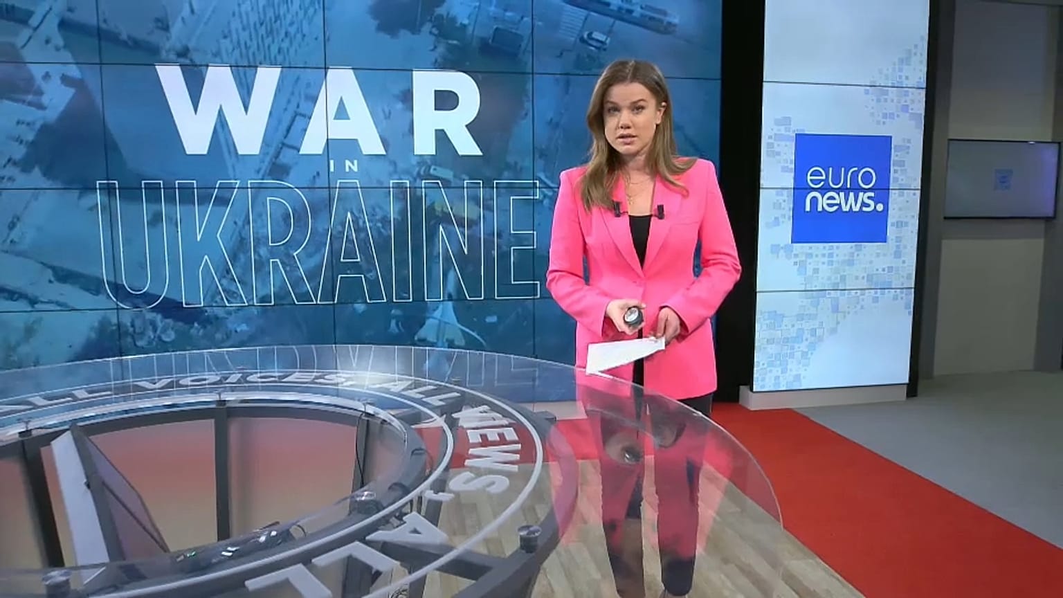 Euronews correspondent Sasha Vakulina. 