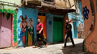 L'artiste Ali Khalifa à Bagdad, quartier de Khadhimiya, le 2 juin 2021