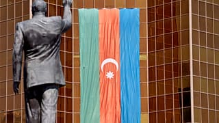 Azerbaycan bayrağı