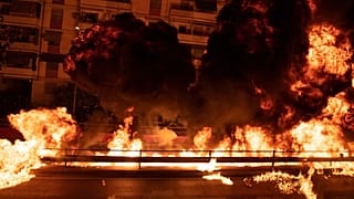 In diesem Teil von Athen wird das orthodoxe Osterfest mit einem besonderen Brauch gefeiert.
