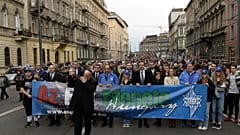 Az Élet menete a VII. kerületi Rottenbiller utcában, Budapest, 2023. 04. 16.