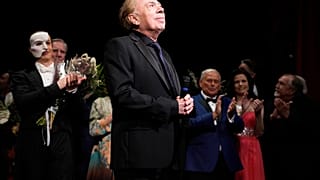 Andrew Lloyd Webber nem rég elhunyt fiának, Nicholasnak ajánlotta az utolsó előadást
