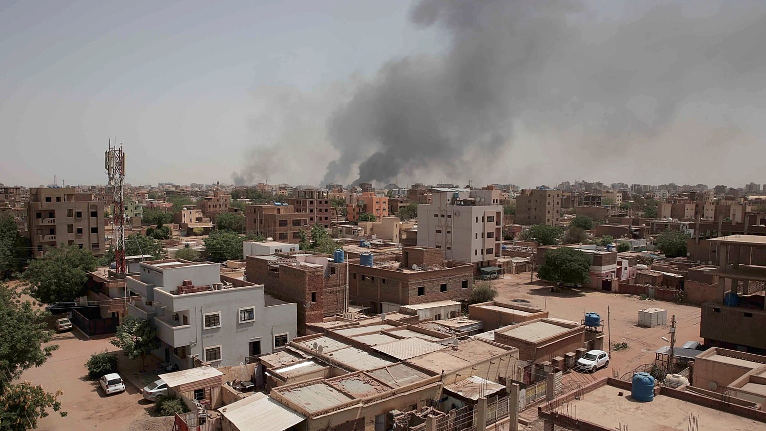 Sudan'da ordu ile HDK arasında çatışmalar