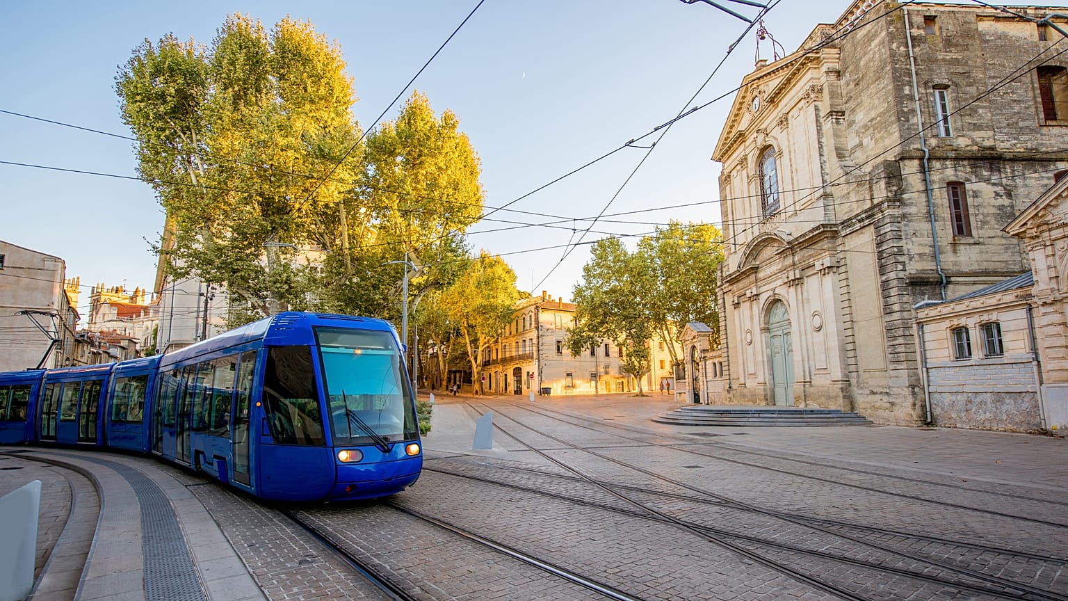 Linhas do metro de superfície em Montpellier, no sul de França