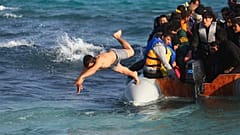 صورة من الارشيف