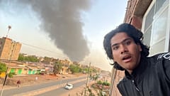 مهين إس من شرفة المنزل الذي يقيم فيه في العاصمة السودانية الخرطوم 