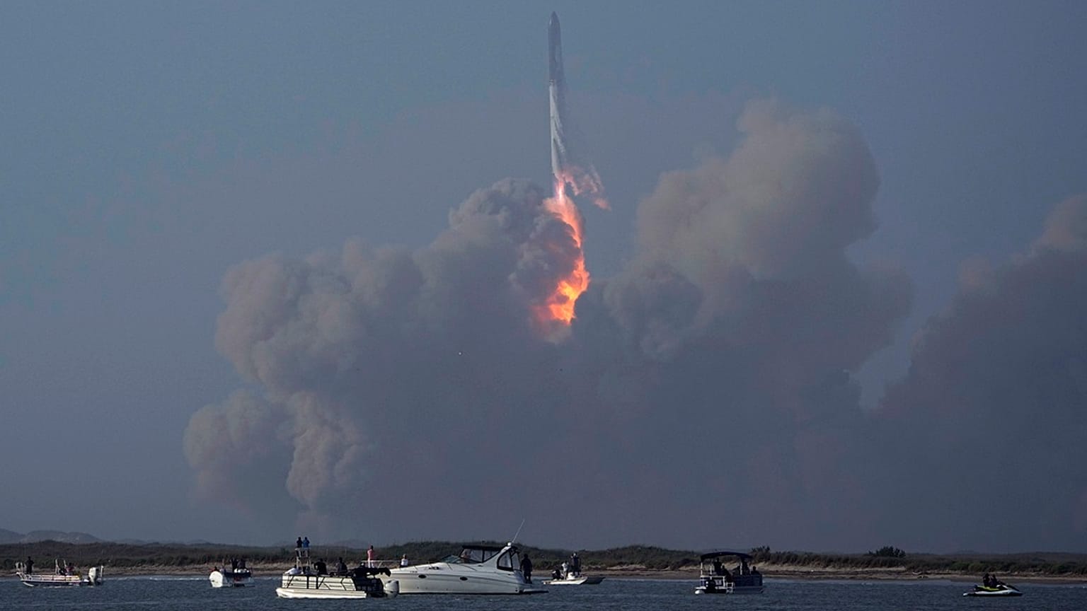 SpaceX's Starship launches from Starbase in Boca Chica, Texas, Thursday, April 20, 2023.
