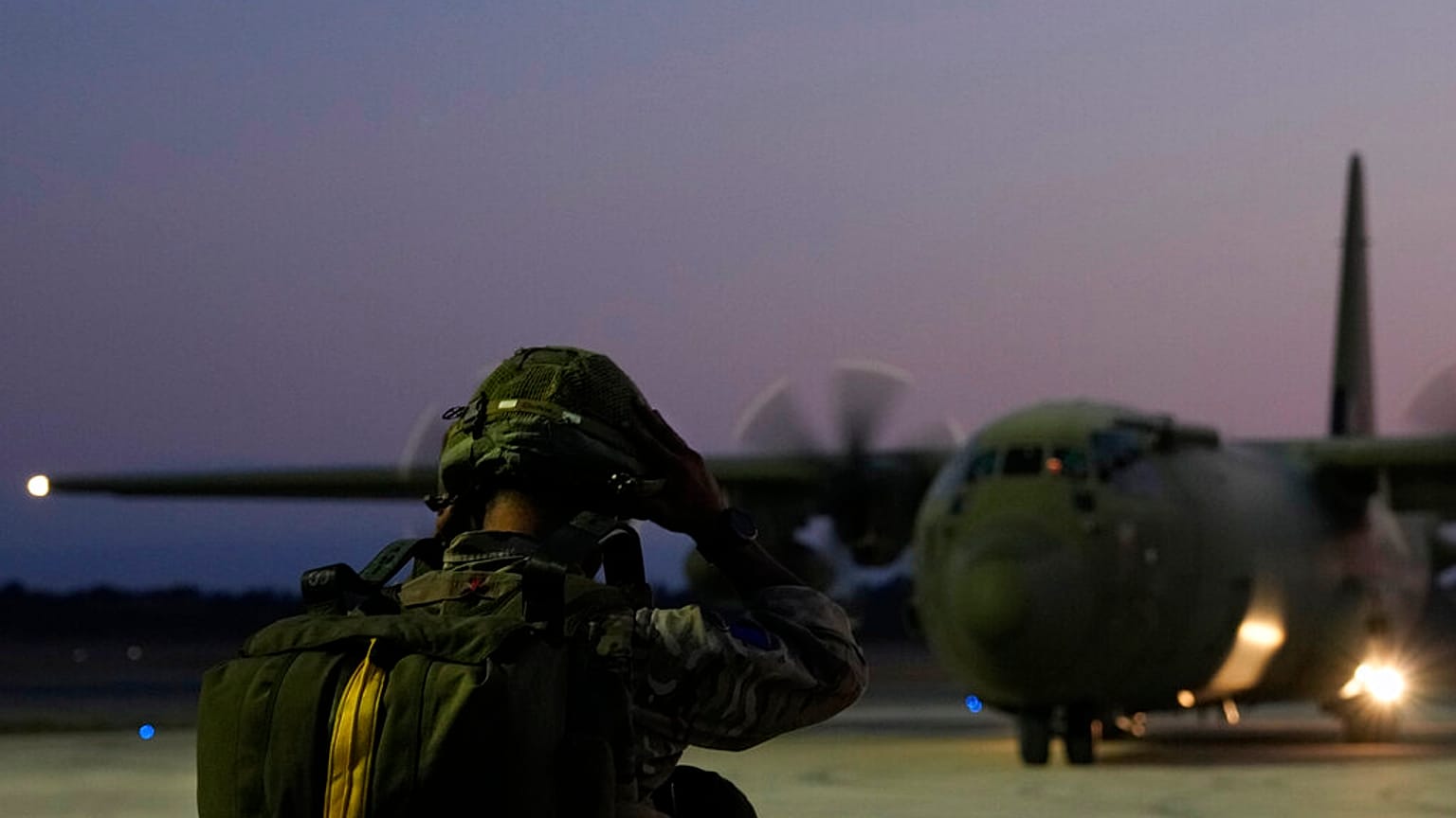 Un avion d'évacuation