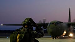 Evakuierungsflüge westlicher Staaten für ihre Diplomaten und Staatbürger