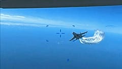 Μη επανδρωμένο αεροσκάφος MQ-9 πάνω από τη Μαύρη Θάλασσα