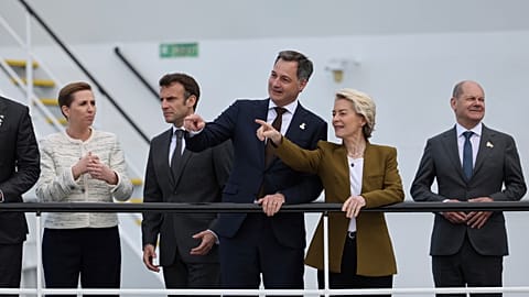 القادة الأوروبيون المشاركون في قمة بحر الشمال في بلجيكا من أجل تعزيز إنتاج طاقة الرياح