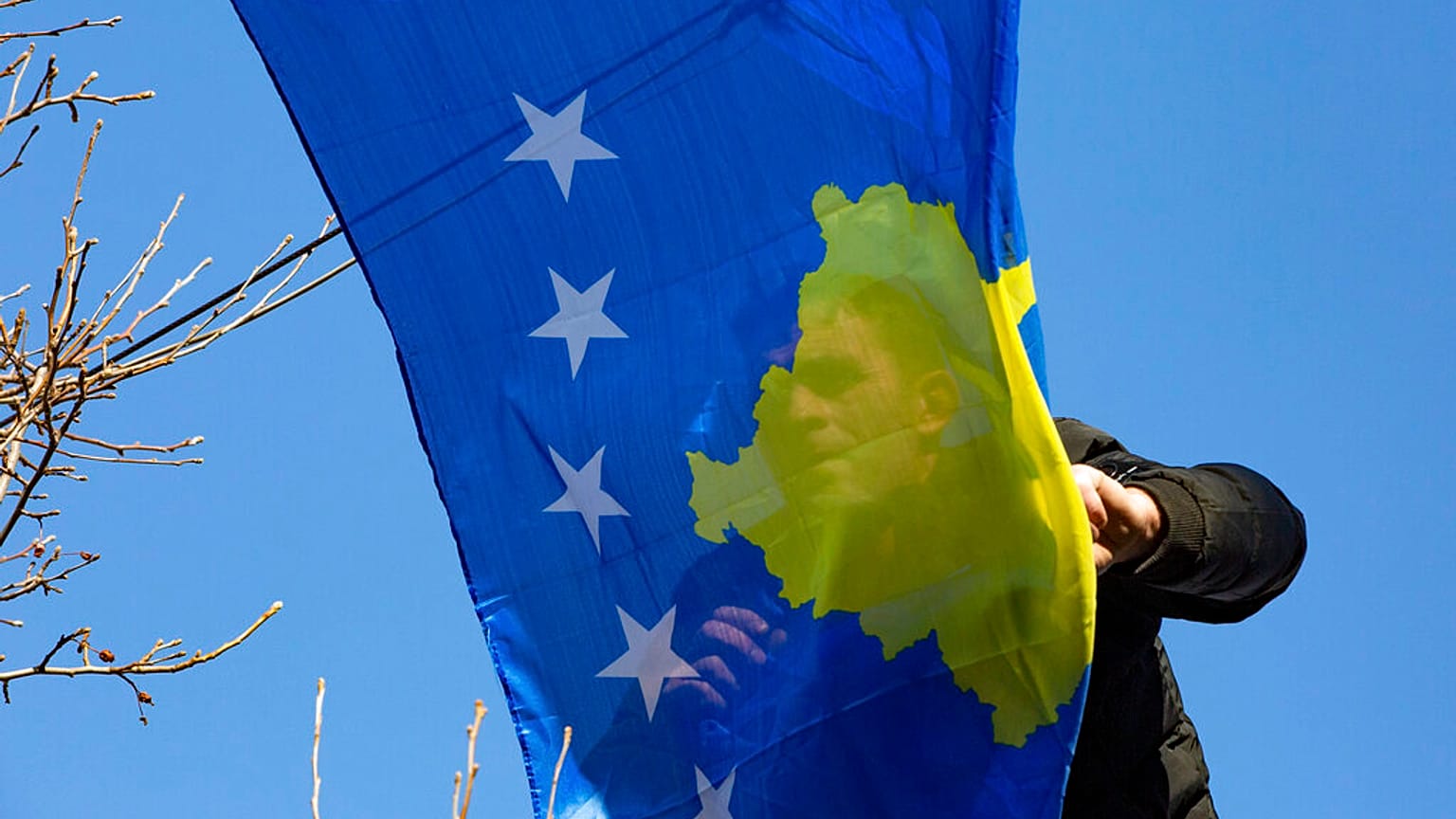 Kosova bayrağı