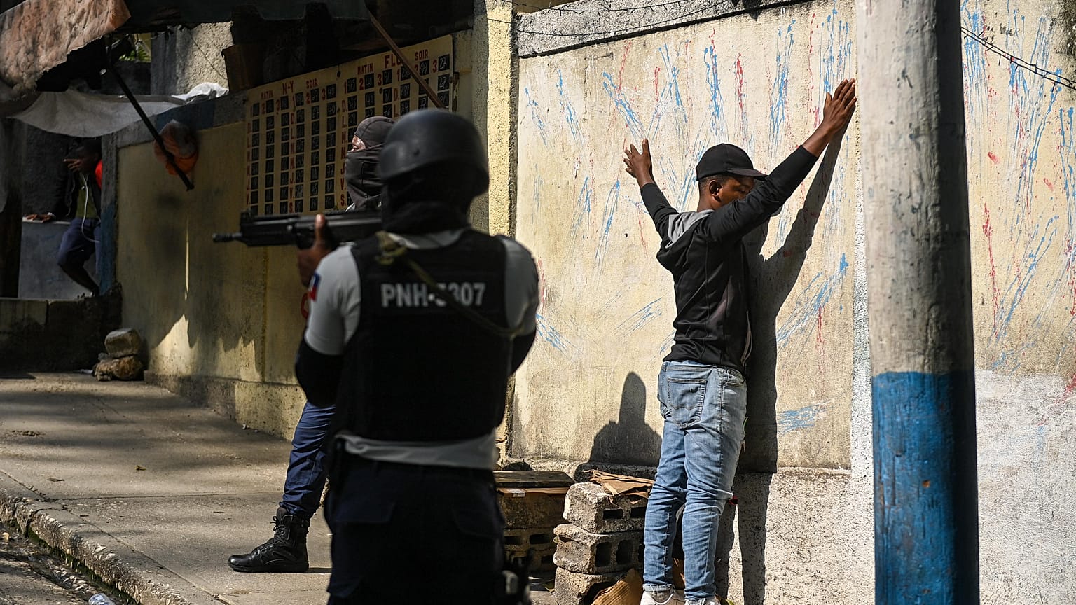 Polizeirazzia im Stadtteil Turgeau in Port-au-Prince