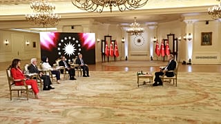 Erdoğan, Kanal 7 canlı yayınında rahatsızlandı