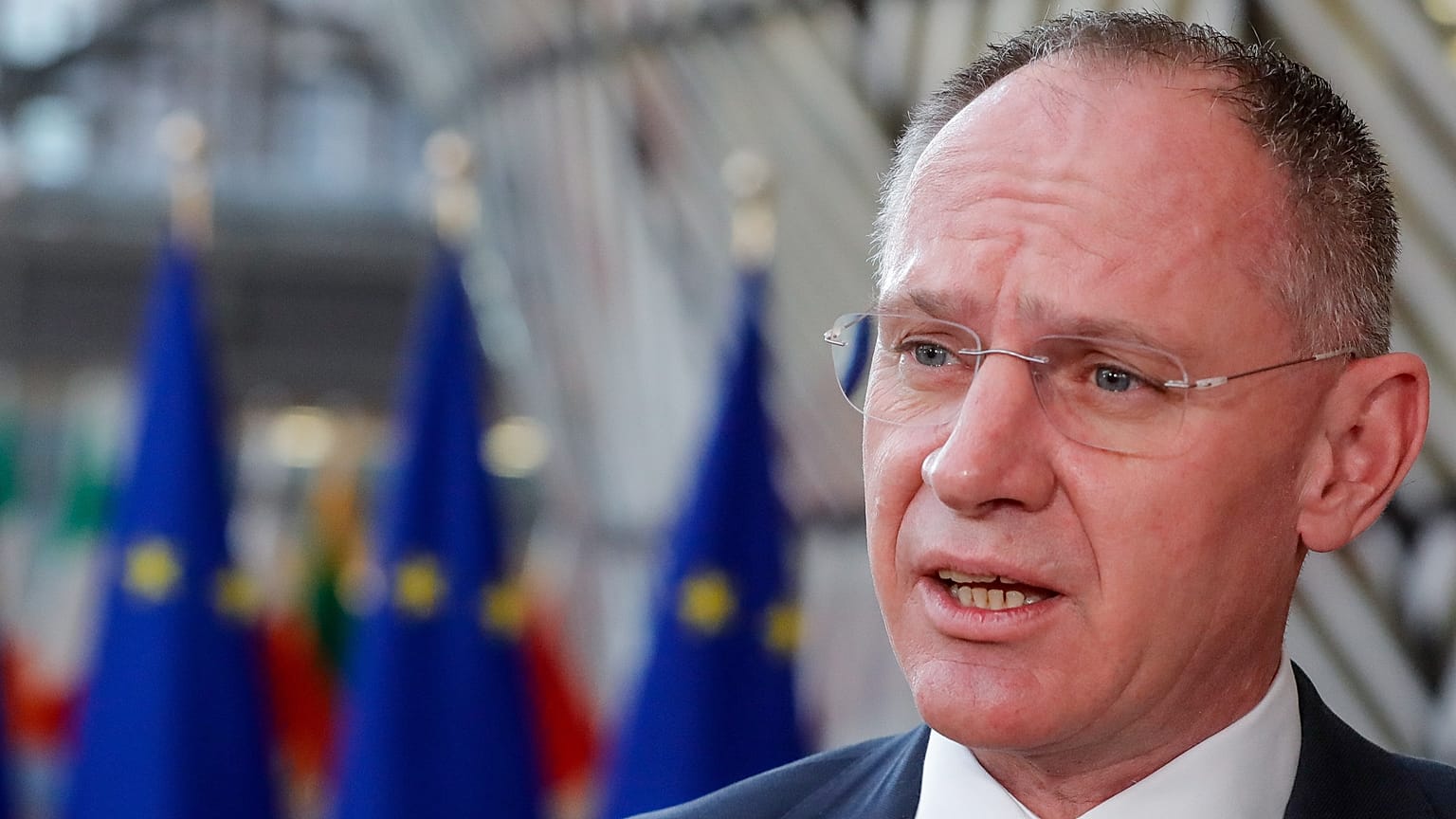Gerhard Karner osztrák belügyminiszter az EU belügyminiszteri tanácsának ülése előtt Brüsszelben 2022. március 3-án – képünk illusztráció