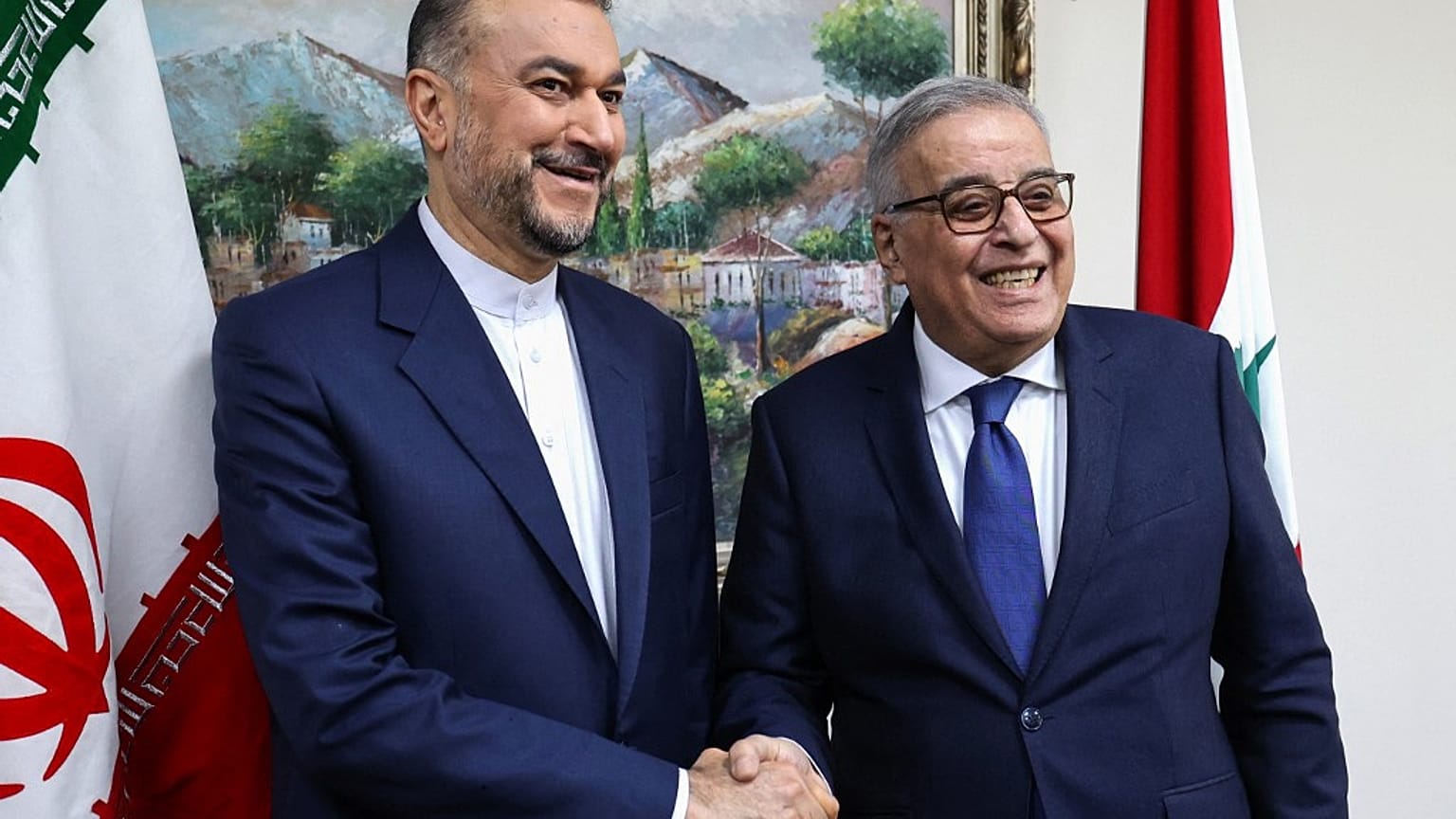 عبد اللهيان وبو حبيب خلال لقاء سابق في كانون الثاني الماضي