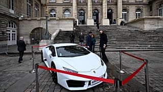 Açık artırmayla satışa sunulan Lamborghini