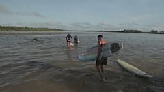 Surfen auf dem Amazonas