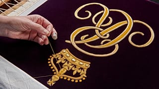 taç giyme törenine günler kala hazırlıklar son aşamasında