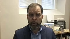Matthew Schmidt professzor