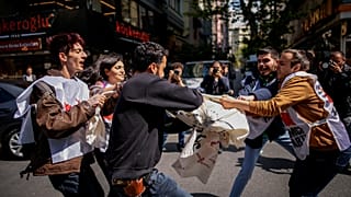 Πλατεία Ταξίμ