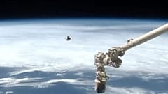 Kapsel im Orbit 